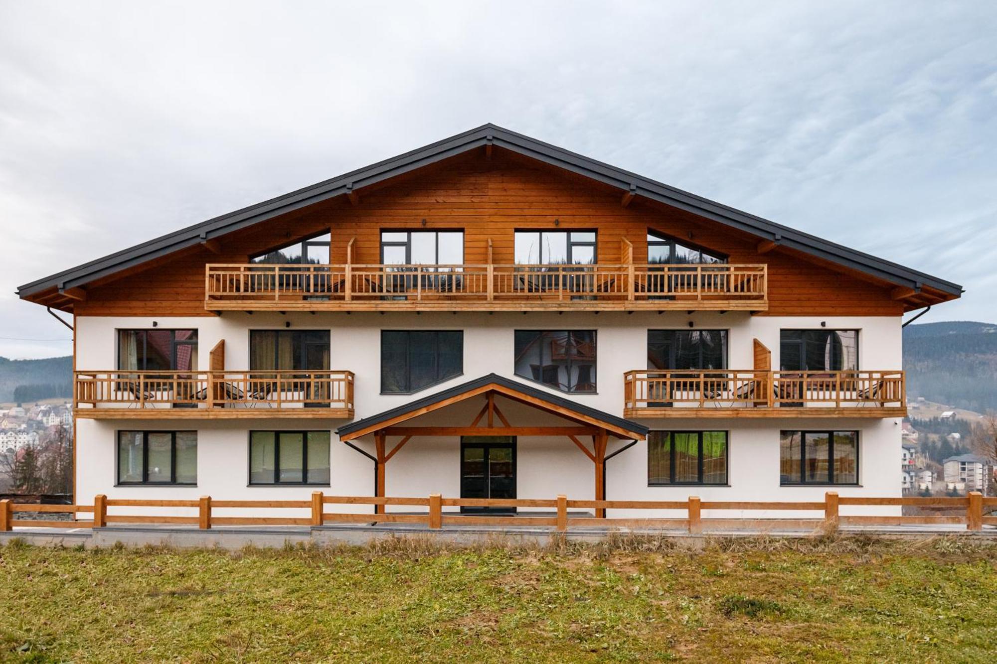 Yo Hotel Bukovel Exteriör bild